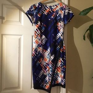 Fitted patterned dress